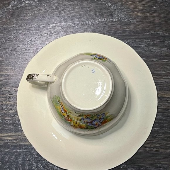 Near Antique (1930s) Alfred Meakin Royal Marigold Teacup & Saucer - Picture 9 of 9